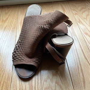 Vince Camuto | Peep Toe Bootie Sandal | Size 8